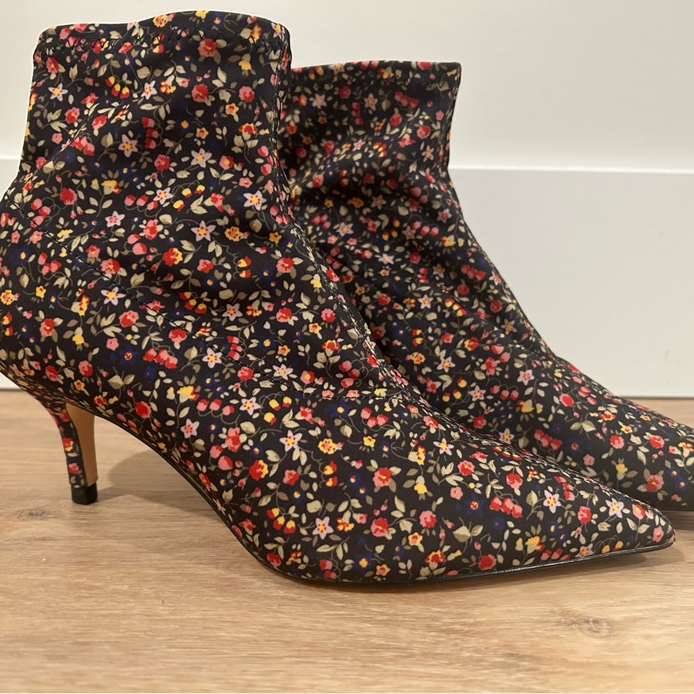 Zara Black Floral Pointed-Toe Ankle Boots